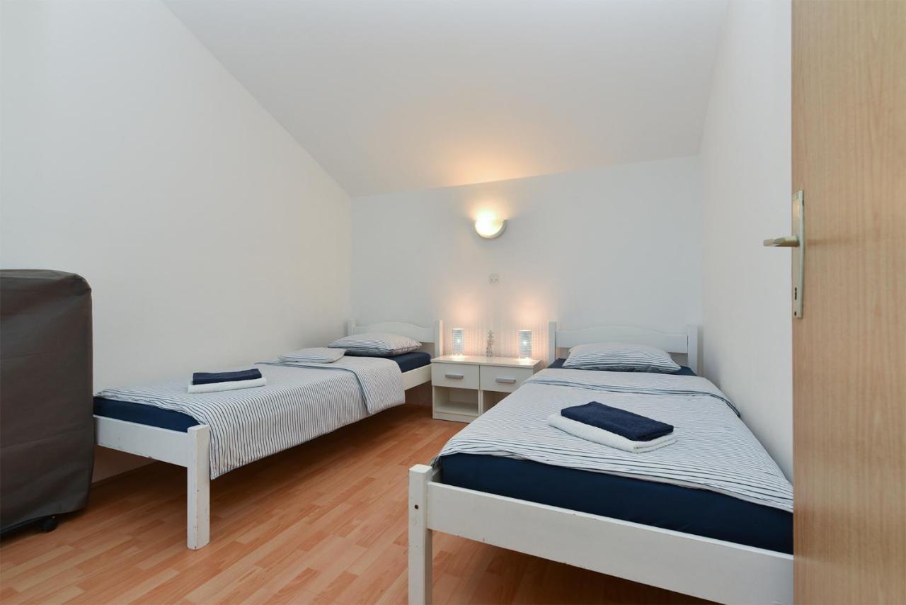 Apartment Mladen 1860 Μεντουλίν Εξωτερικό φωτογραφία